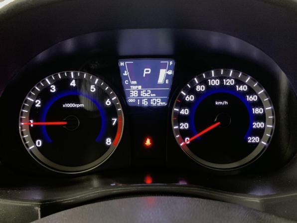 Hyundai Solaris I с пробегом 2013 года, цена 819 000 рублей, 116016 км, седан, Автокод Объявления
