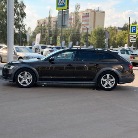 Audi A6 allroad III (C7) Рестайлинг с пробегом 2016 года, цена 2 799 000 рублей, 257029 км, универсал, Автокод Объявления