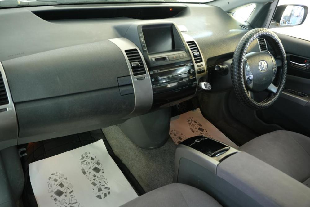 Toyota Prius II Рестайлинг (XW20) Омск  - изображение 15