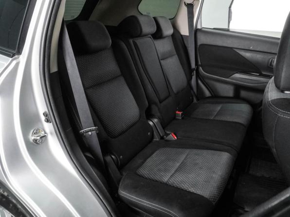 Mitsubishi Outlander III Рестайлинг 2 с пробегом 2017 года, цена 1 843 000 рублей, 166181 км, внедорожник, Автокод Объявления