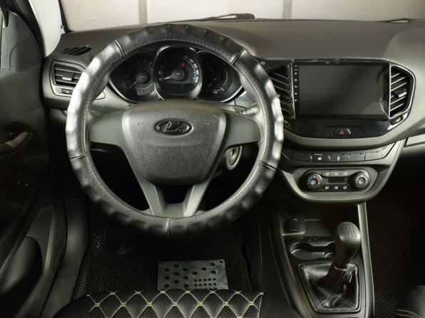Lada (ВАЗ) Vesta I с пробегом 2017 года, цена 749 995 рублей, 204052 км, седан, Автокод Объявления