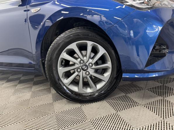 Hyundai Solaris II Рестайлинг с пробегом 2022 года, цена 1 879 900 рублей, 48155 км, седан, Автокод Объявления