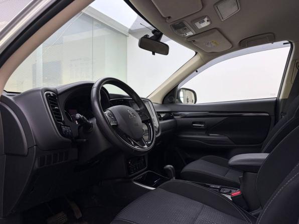 Mitsubishi Outlander III Рестайлинг 3 с пробегом 2018 года, цена 2 499 000 рублей, 66953 км, внедорожник, Автокод Объявления