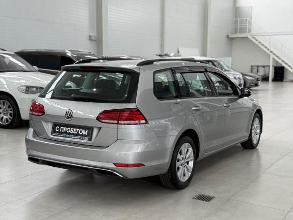 Volkswagen Golf VII Рестайлинг с пробегом 2019 года, цена 1 495 000 рублей, 137396 км, универсал, Автокод Объявления