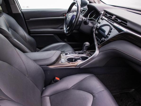 Toyota Camry VIII (XV70) с пробегом 2018 года, цена 1 948 000 рублей, 297976 км, седан, Автокод Объявления