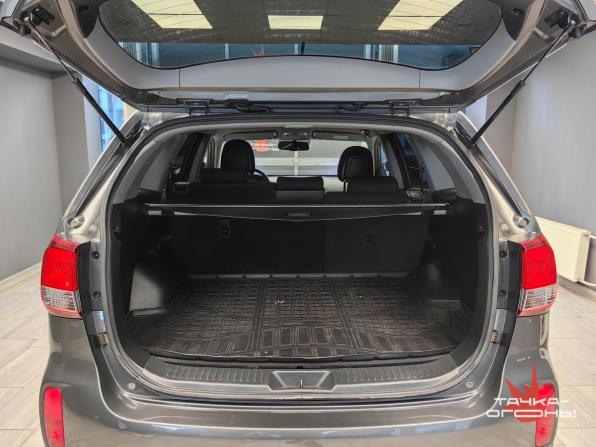 Kia Sorento II Рестайлинг с пробегом 2017 года, цена 2 098 000 рублей, 125000 км, внедорожник, Автокод Объявления