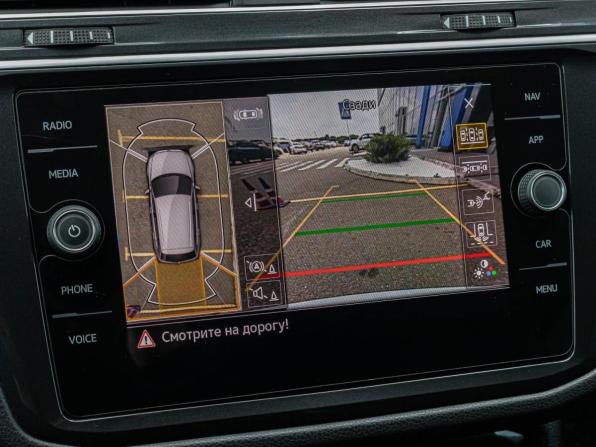 Volkswagen Tiguan II Рестайлинг с пробегом 2021 года, цена 3 090 000 рублей, 89496 км, внедорожник, Автокод Объявления