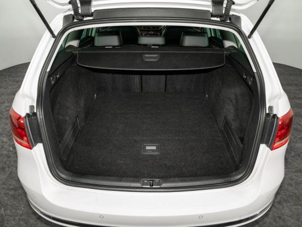 Volkswagen Passat B7 с пробегом 2012 года, цена 1 200 300 рублей, 110385 км, универсал, Автокод Объявления