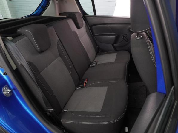 Renault Sandero II Рестайлинг с пробегом 2021 года, цена 1 347 000 рублей, 57778 км, хэтчбек, Автокод Объявления