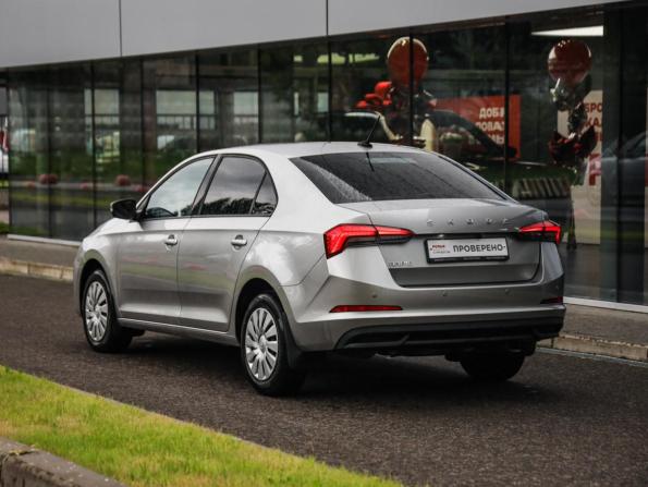Skoda Rapid II с пробегом 2020 года, цена 1 699 000 рублей, 105585 км, лифтбек, Автокод Объявления
