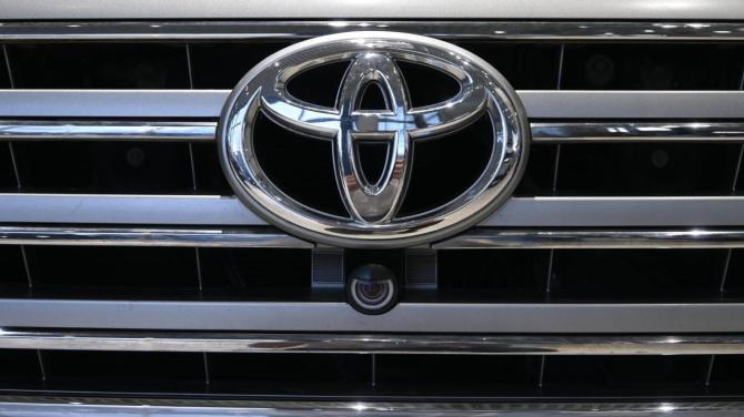 Toyota Land Cruiser 200 Series Рестайлинг 1 с пробегом 2015 года, цена 6 800 000 рублей, 48600 км, внедорожник, Автокод Объявления