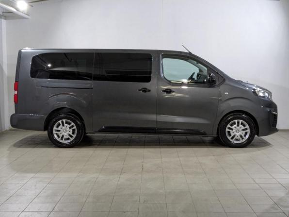 Peugeot Traveller I с пробегом 2020 года, цена 3 350 000 рублей, 51995 км, минивэн, Автокод Объявления