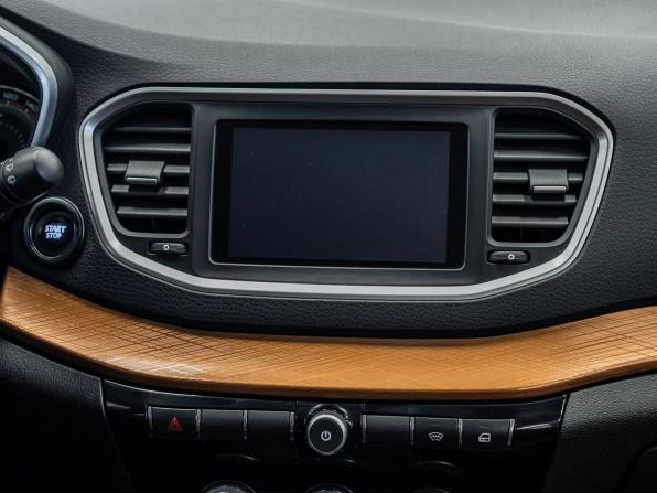 Lada (ВАЗ) Vesta I Рестайлинг (NG) с пробегом 2024 года, цена 1 538 000 рублей, 47000 км, универсал, Автокод Объявления