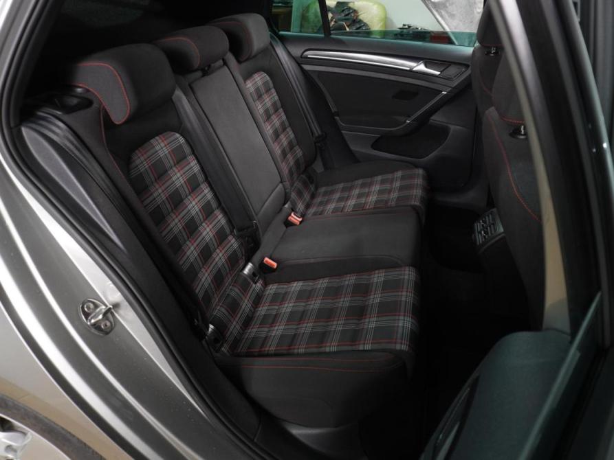 Volkswagen Golf GTI VII Воронеж  - изображение 8