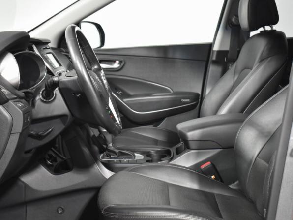 Hyundai Santa Fe III Рестайлинг с пробегом 2017 года, цена 2 489 000 рублей, 70462 км, внедорожник, Автокод Объявления