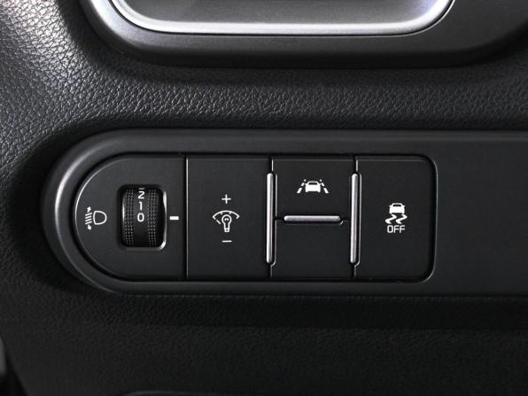 Kia Ceed III с пробегом 2019 года, цена 1 399 000 рублей, 137046 км, универсал, Автокод Объявления