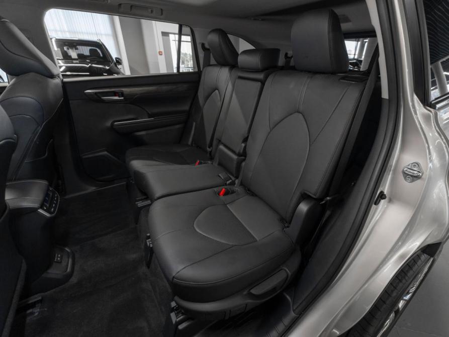Toyota Highlander IV (XU70) Москва  - изображение 13