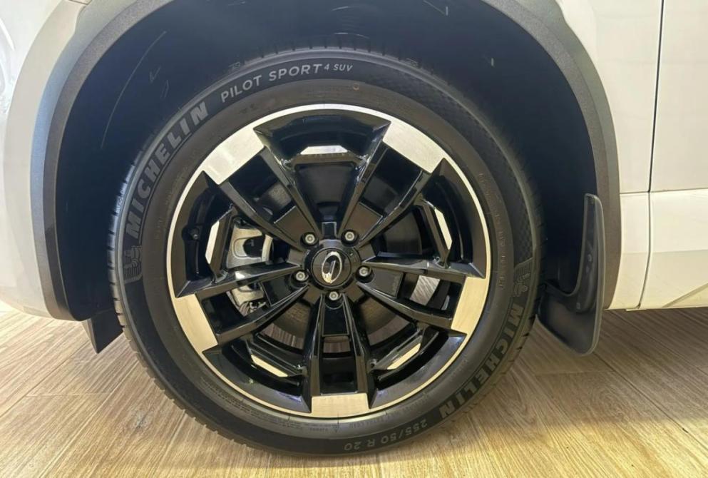 GAC GS8 II Волгоград  - изображение 17