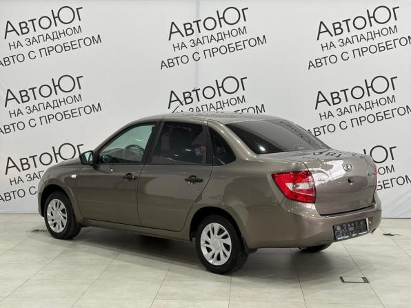 Lada (ВАЗ) Granta I с пробегом 2017 года, цена 699 000 рублей, 90600 км, седан, Автокод Объявления