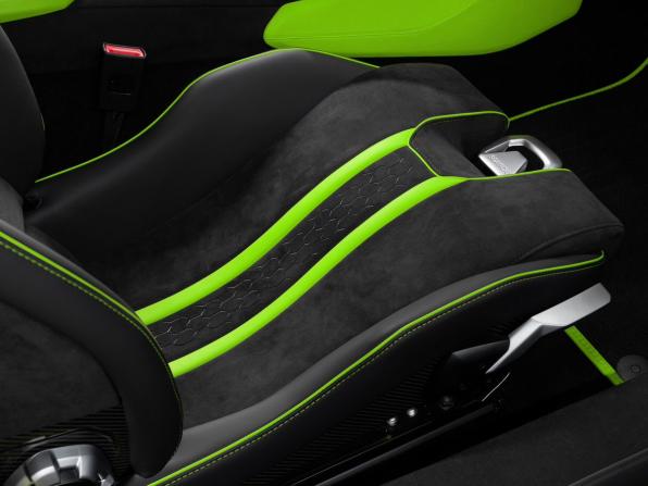Lamborghini Huracán I Рестайлинг с пробегом 2024 года, цена 36 700 000 рублей, 477 км, купе, Автокод Объявления