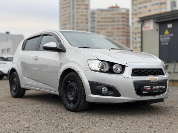 Chevrolet Aveo II с пробегом 2012 года, цена 555 000 рублей, 175000 км, хэтчбек, Автокод Объявления