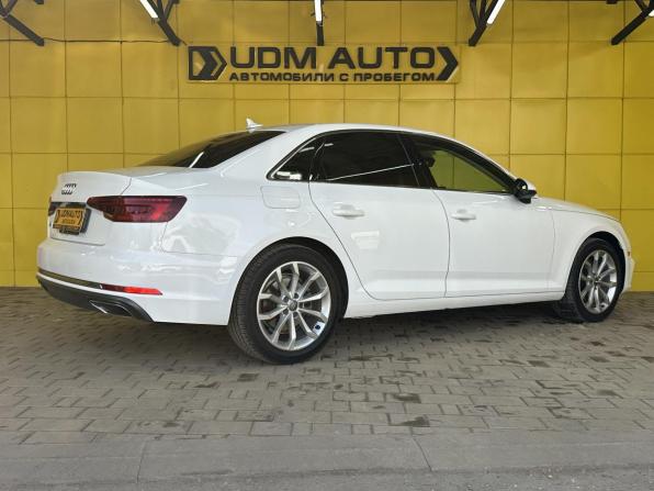 Audi A4 V (B9) с пробегом 2019 года, цена 2 479 000 рублей, 117000 км, седан, Автокод Объявления