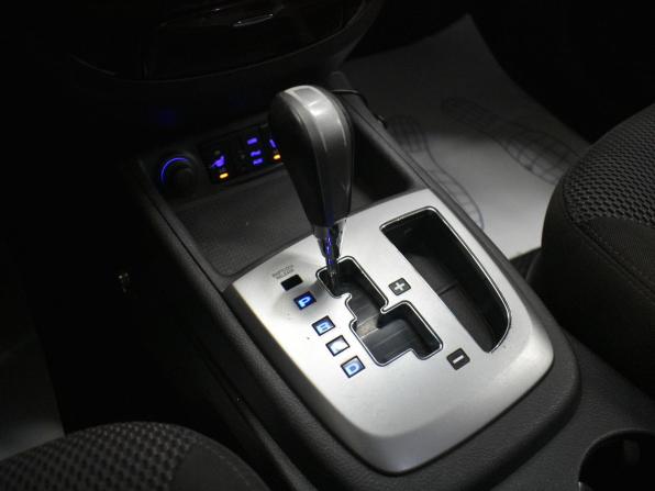 Hyundai Santa Fe II Рестайлинг с пробегом 2011 года, цена 899 000 рублей, 325211 км, внедорожник, Автокод Объявления
