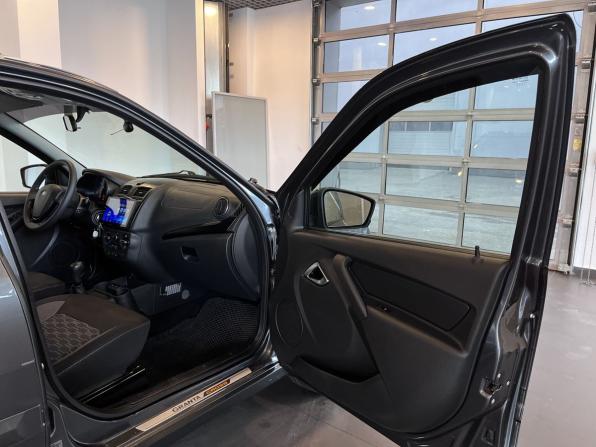 Lada (ВАЗ) Granta I Рестайлинг с пробегом 2025 года, цена 1 080 000 рублей, 31782 км, лифтбек, Автокод Объявления