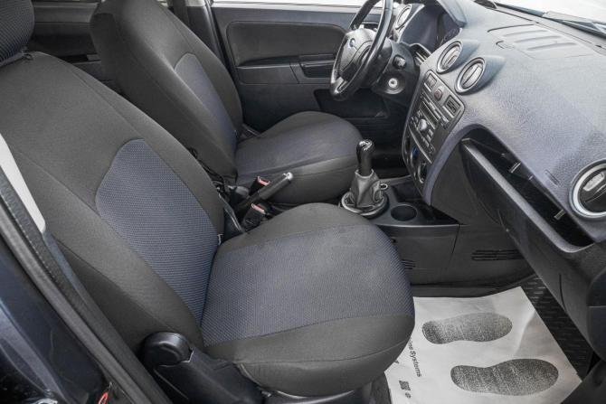 Ford Fusion I Рестайлинг с пробегом 2006 года, цена 499 000 рублей, 180000 км, хэтчбек, Автокод Объявления