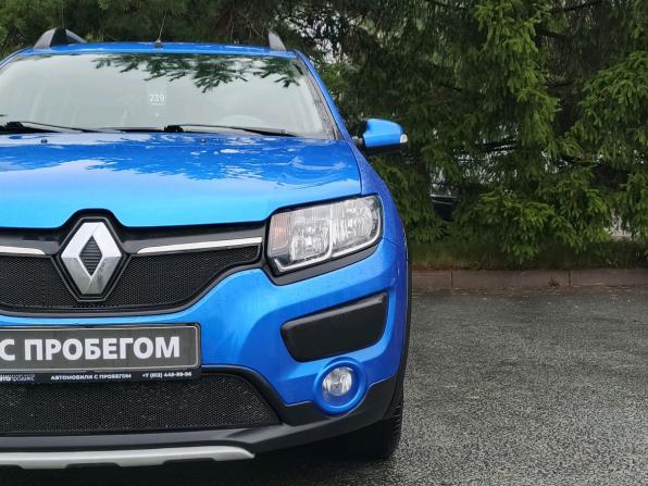 Renault Sandero II с пробегом 2015 года, цена 849 000 рублей, 121700 км, хэтчбек, Автокод Объявления