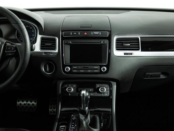 Volkswagen Touareg II Рестайлинг с пробегом 2015 года, цена 2 649 700 рублей, 126352 км, внедорожник, Автокод Объявления