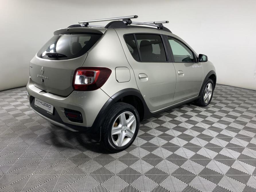 Renault Sandero II Москва  - изображение 5