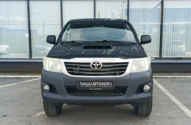 Toyota Hilux VII Рестайлинг с пробегом 2012 года, цена 1 160 000 рублей, 229490 км, пикап, Автокод Объявления