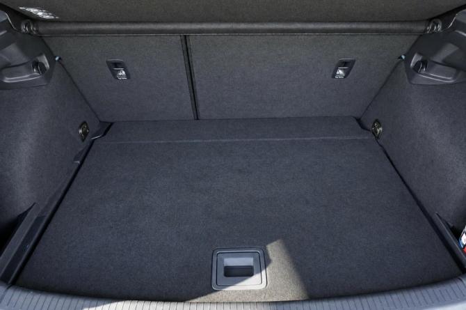 Volkswagen Golf VII с пробегом 2013 года, цена 869 000 рублей, 208595 км, хэтчбек, Автокод Объявления