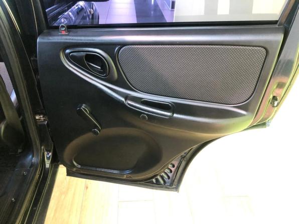 Chevrolet Niva I Рестайлинг с пробегом 2015 года, цена 565 000 рублей, 152054 км, внедорожник, Автокод Объявления