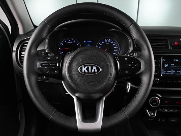 Kia Rio IV с пробегом 2017 года, цена 1 379 000 рублей, 114542 км, седан, Автокод Объявления