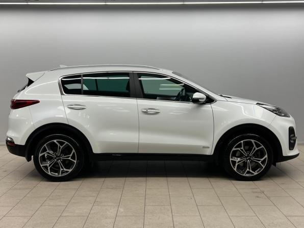 Kia Sportage IV Рестайлинг с пробегом 2021 года, цена 2 555 000 рублей, 103353 км, внедорожник, Автокод Объявления