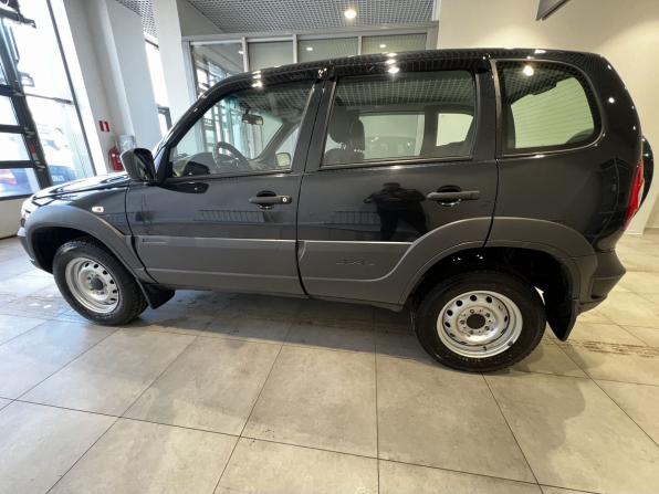 Chevrolet Niva I Рестайлинг с пробегом 2019 года, цена 745 000 рублей, 64821 км, внедорожник, Автокод Объявления
