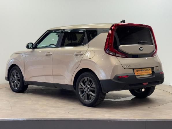 Kia Soul III с пробегом 2020 года, цена 1 965 000 рублей, 76022 км, хэтчбек, Автокод Объявления