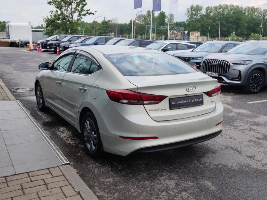 Hyundai Elantra VI (AD) Санкт-Петербург  - изображение 8