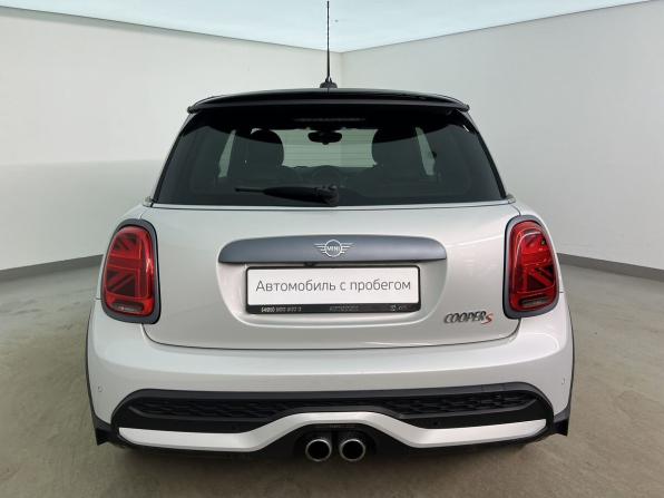 Mini Hatch III (F55/F56) Рестайлинг 2 с пробегом 2022 года, цена 3 790 000 рублей, 20650 км, хэтчбек, Автокод Объявления