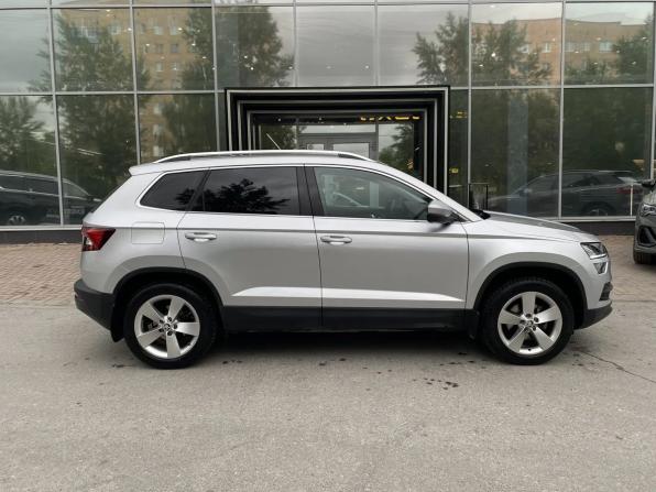 Skoda Karoq I с пробегом 2021 года, цена 2 399 000 рублей, 48644 км, внедорожник, Автокод Объявления