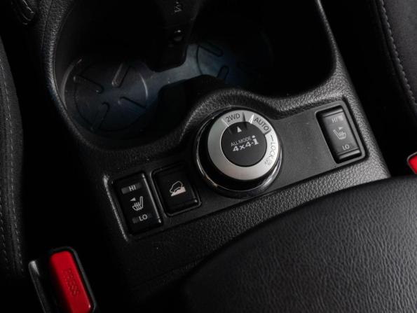 Nissan X-Trail III с пробегом 2017 года, цена 2 200 000 рублей, 136014 км, внедорожник, Автокод Объявления