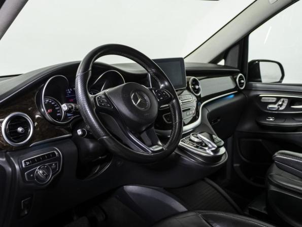 Mercedes-Benz V-Класс III (W447) с пробегом 2017 года, цена 2 899 000 рублей, 359791 км, минивэн, Автокод Объявления