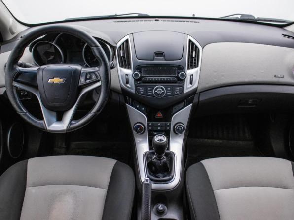 Chevrolet Cruze I Рестайлинг с пробегом 2013 года, цена 700 000 рублей, 236354 км, универсал, Автокод Объявления