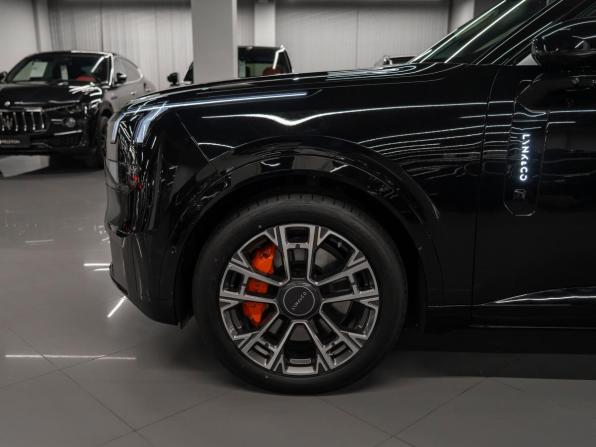 Lynk &amp; Co 900 с пробегом 2026 года, цена 7 850 000 рублей, 50 км, внедорожник, Автокод Объявления