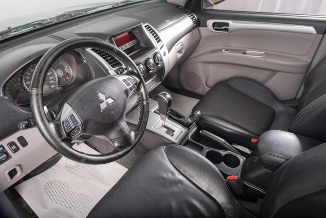 Mitsubishi Pajero Sport II с пробегом 2011 года, цена 1 799 000 рублей, 159386 км, внедорожник, Автокод Объявления