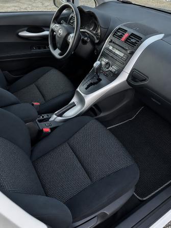 Toyota Auris I Рестайлинг с пробегом 2012 года, цена 980 000 рублей, 143130 км, хэтчбек, Автокод Объявления