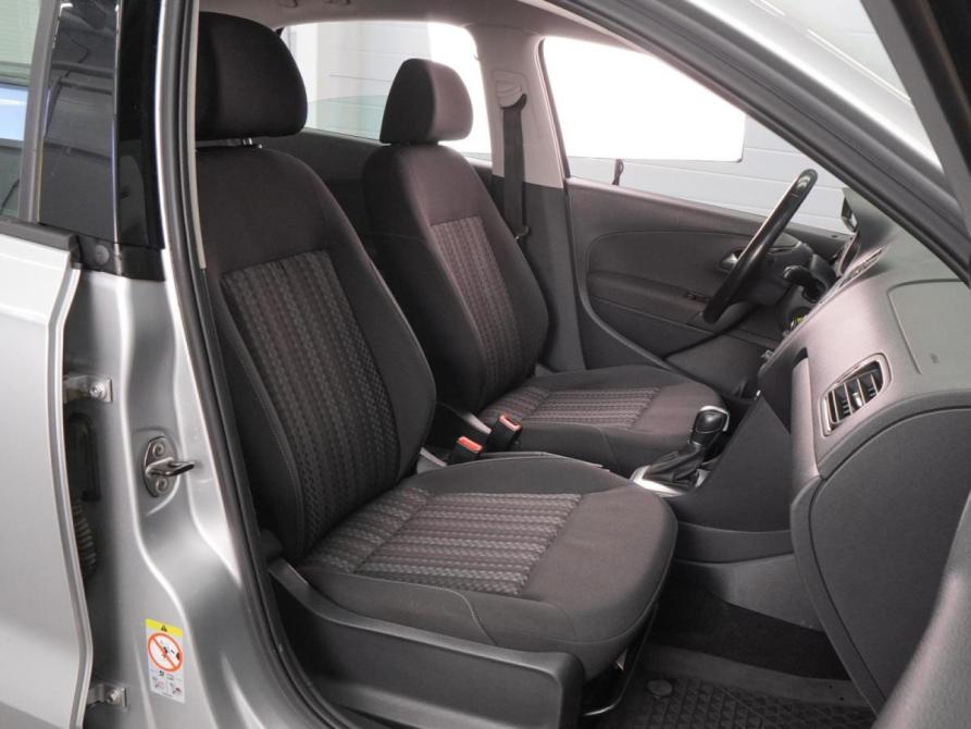 Volkswagen Polo V Рестайлинг Воронеж  - изображение 8