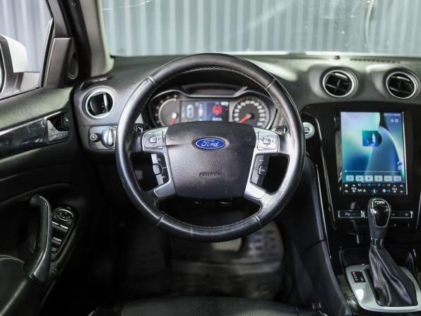 Ford Mondeo IV Рестайлинг с пробегом 2012 года, цена 950 000 рублей, 254591 км, седан, Автокод Объявления